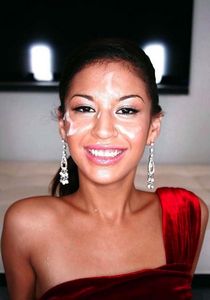 Busty ebony mom Alexis