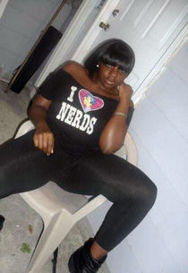Leggy black babe and lots